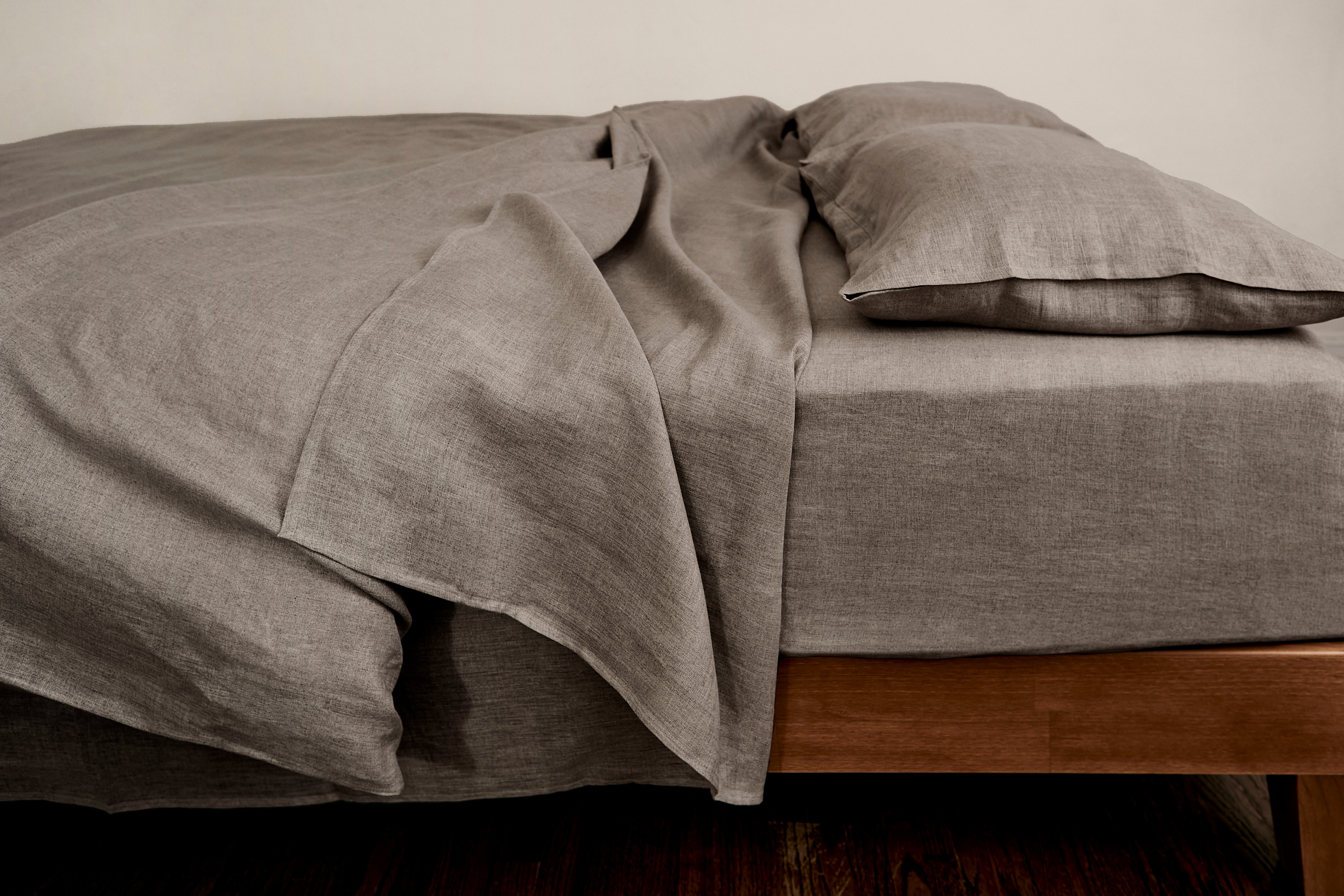 Sembla - Sembla Linen Fitted Sheet (Queen) - Cuttack Silver