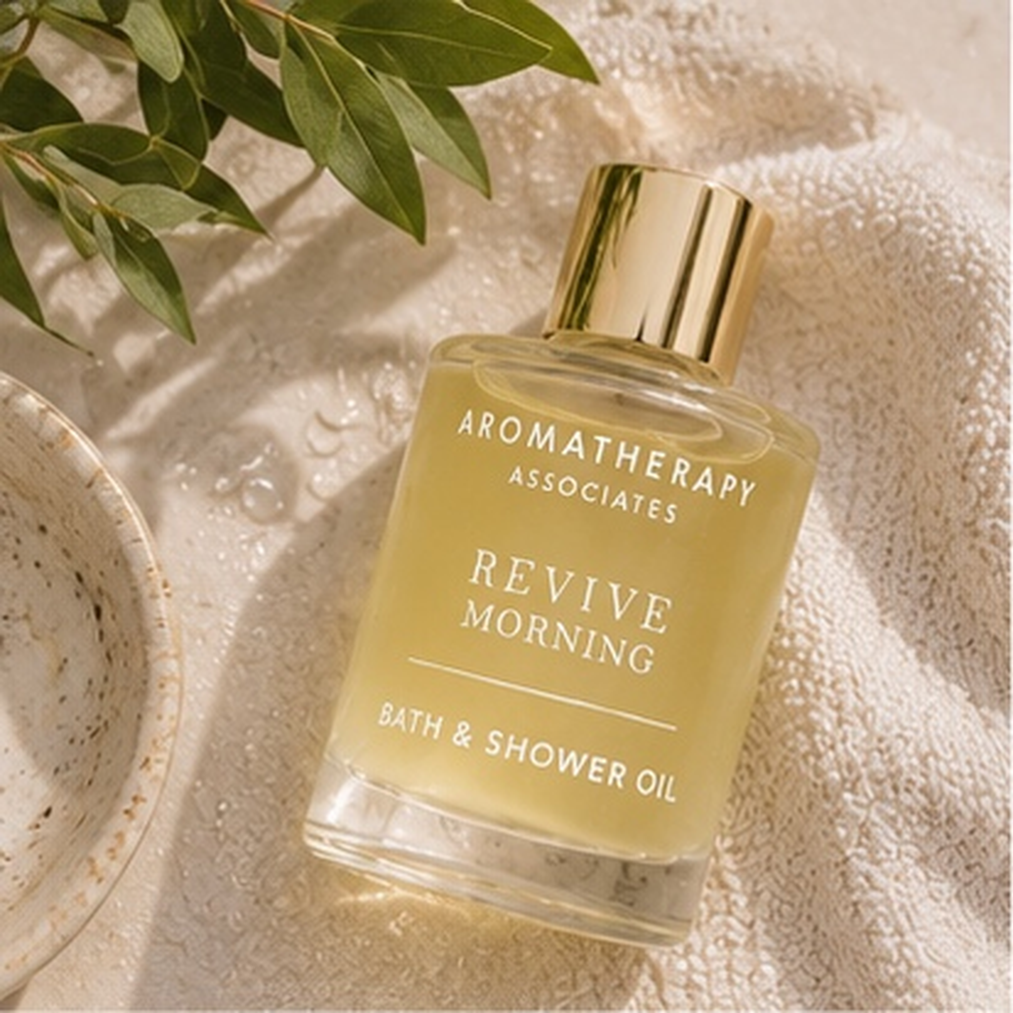 Aromatherapy Associates- The Revive Bath and Shower Oil Travel 9ml