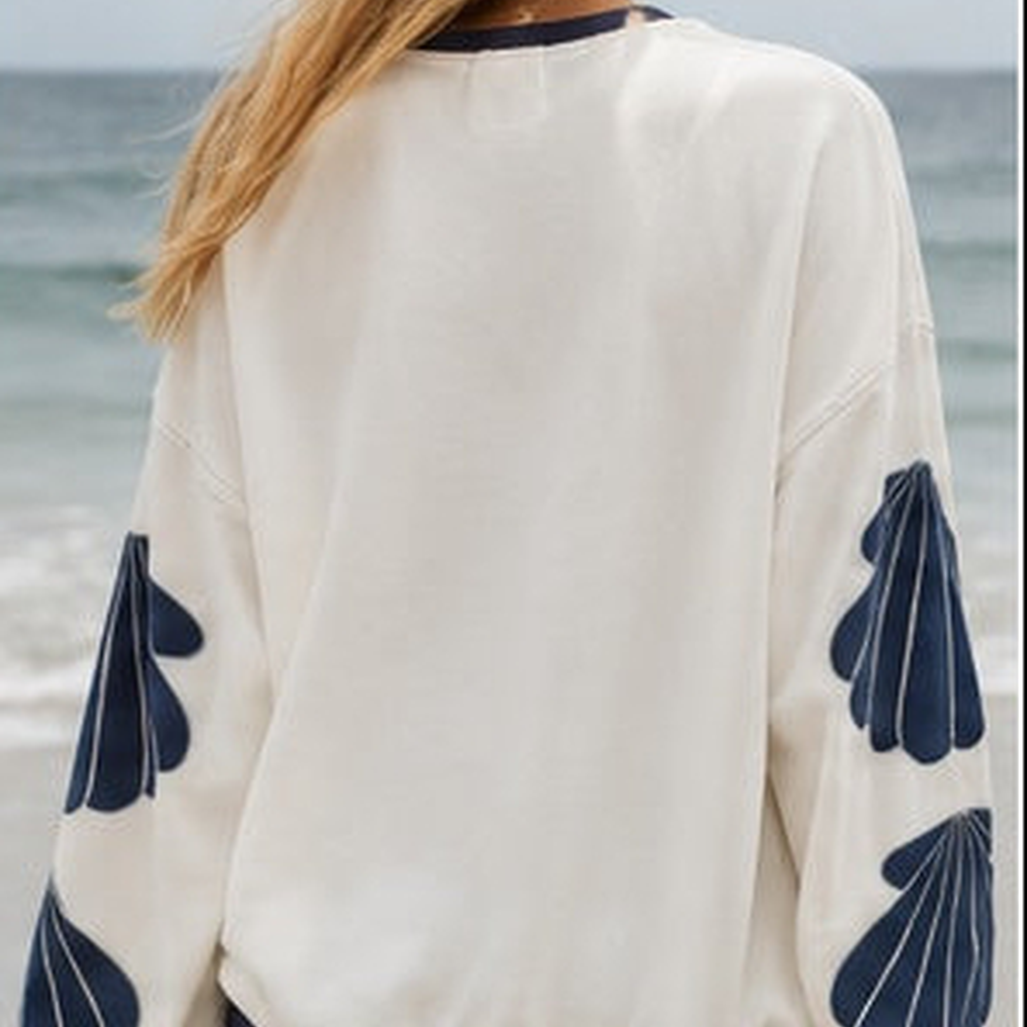 Chaser - The Seashell Daydream Pullover