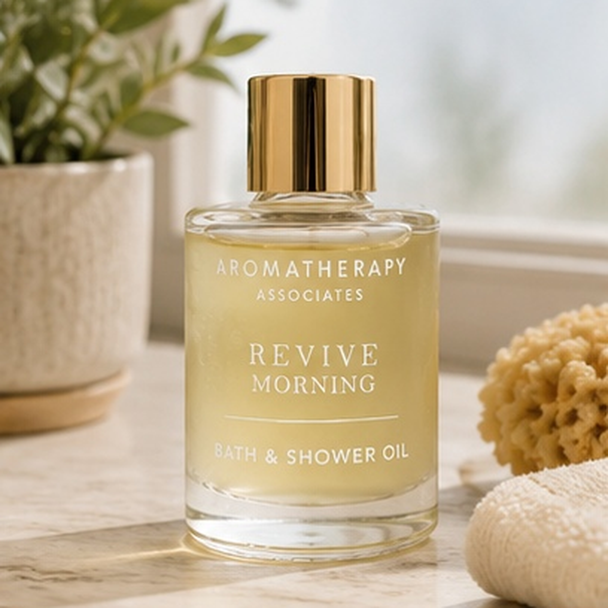 Aromatherapy Associates- The Revive Bath and Shower Oil Travel 9ml