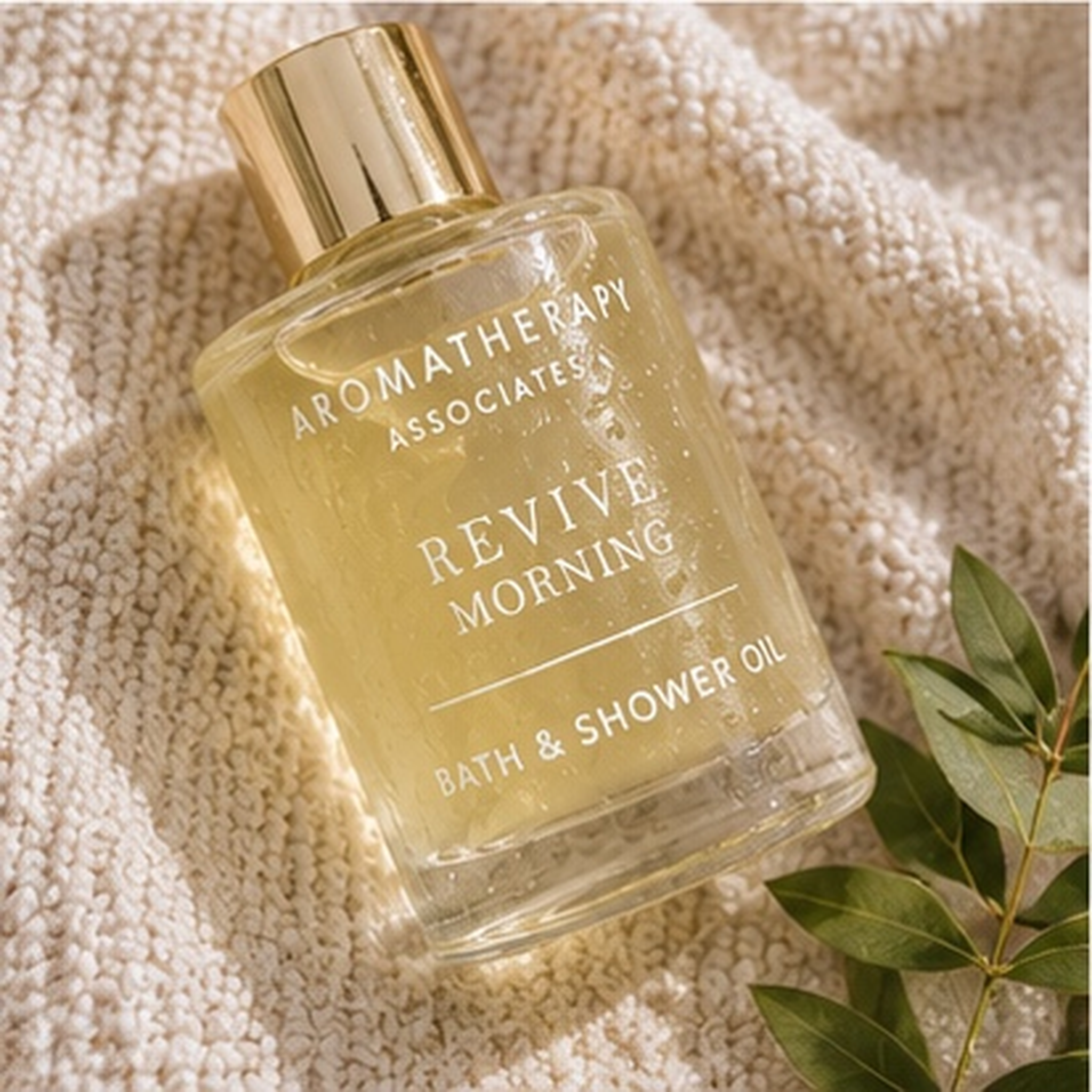 Aromatherapy Associates- The Revive Bath and Shower Oil Travel 9ml