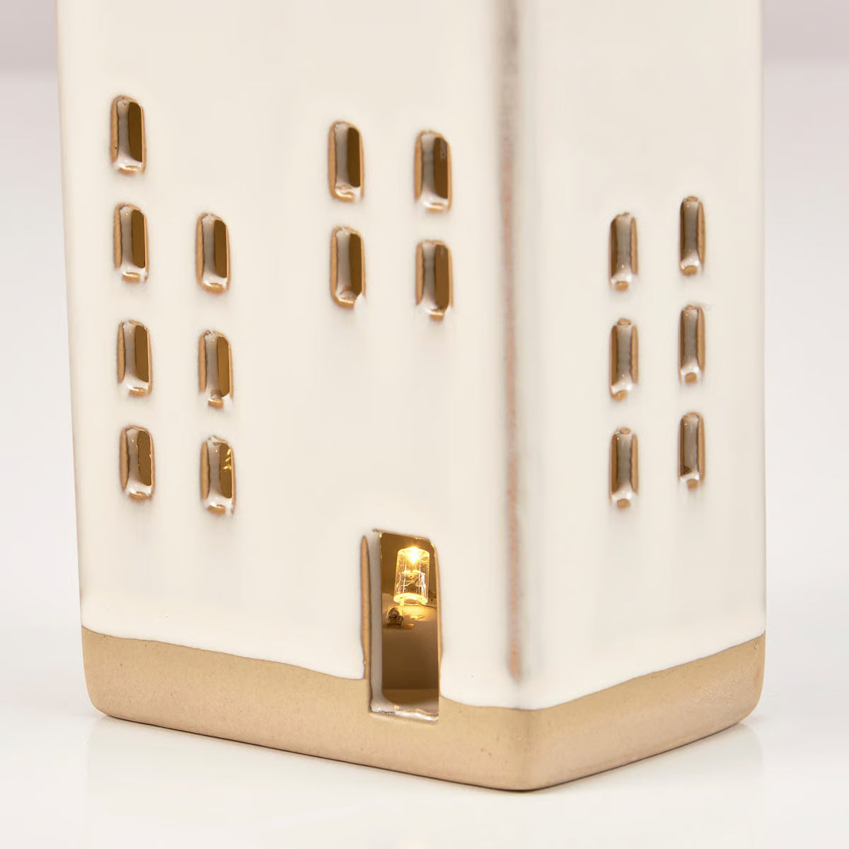 PBK - Lit Beach Cottage Set