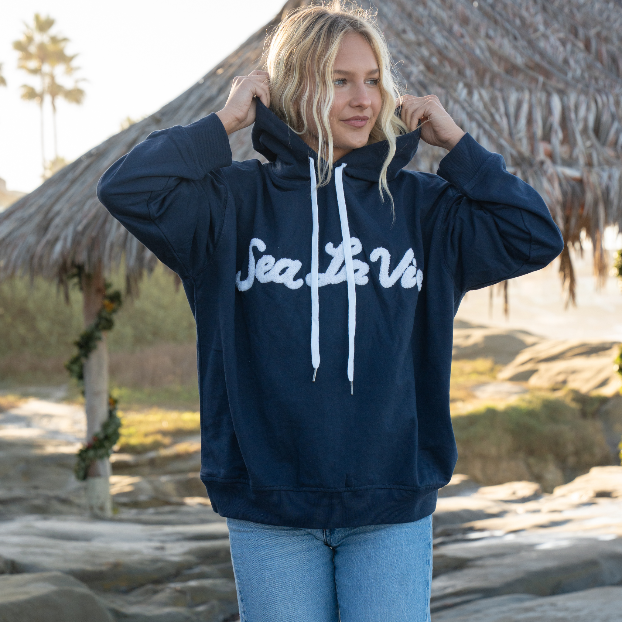 Beachly - The Sea La Vie Hoodie - Blue
