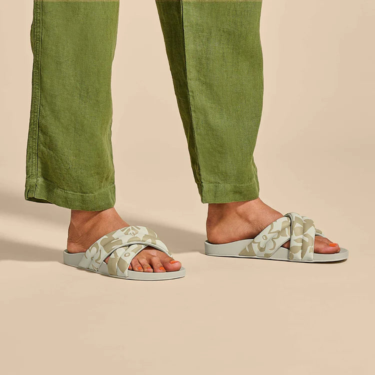 Olukai Hila Women's Puffy Slide Sandals Bubbly/Puka (Add-On)