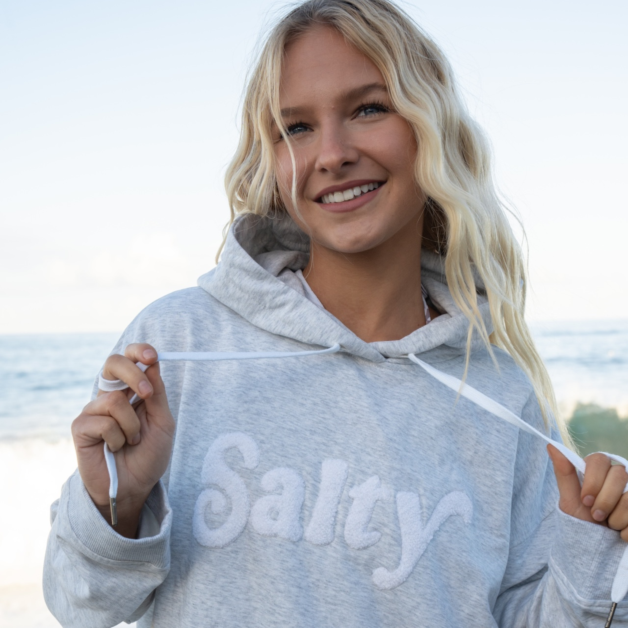 Beachly - The Salty Hoodie - Light Grey