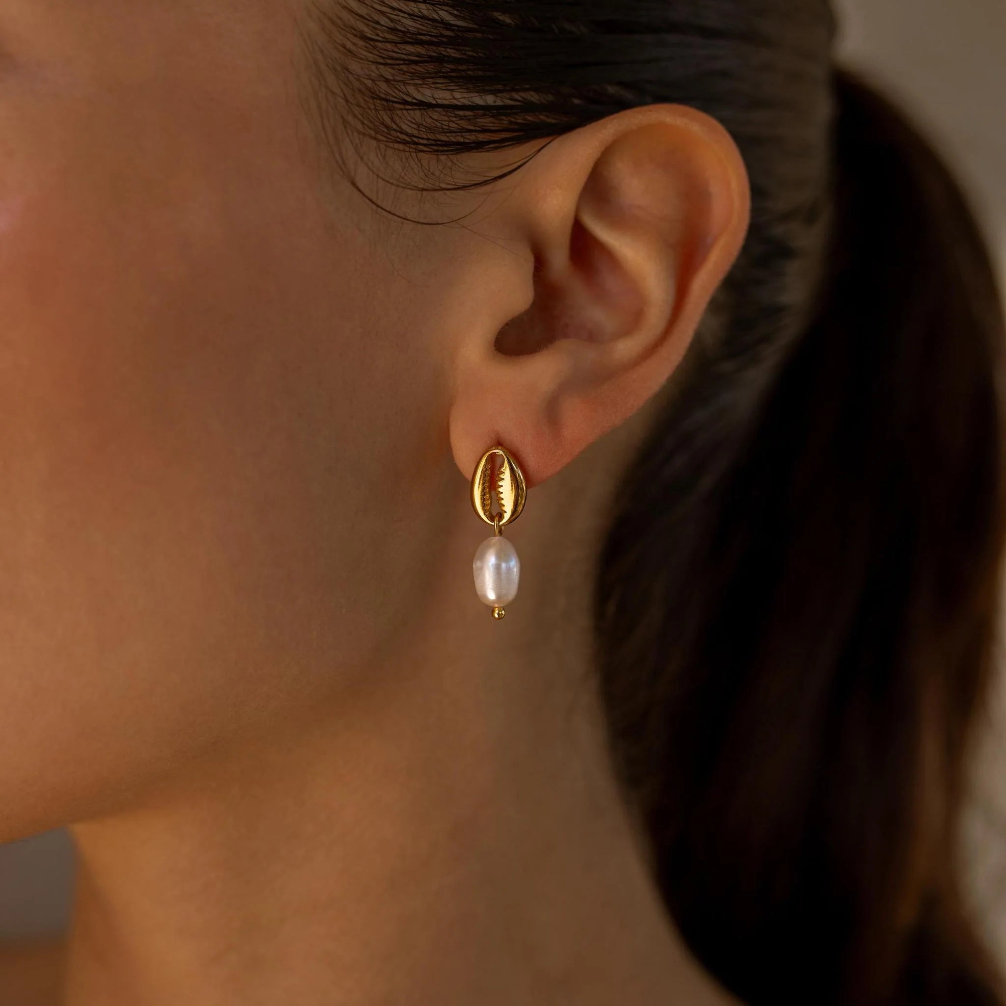 Alco - Island Earrings - Gold