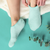 Barefoot Scientist - The Sleep On It Overnight Moisturizing Gel Socks