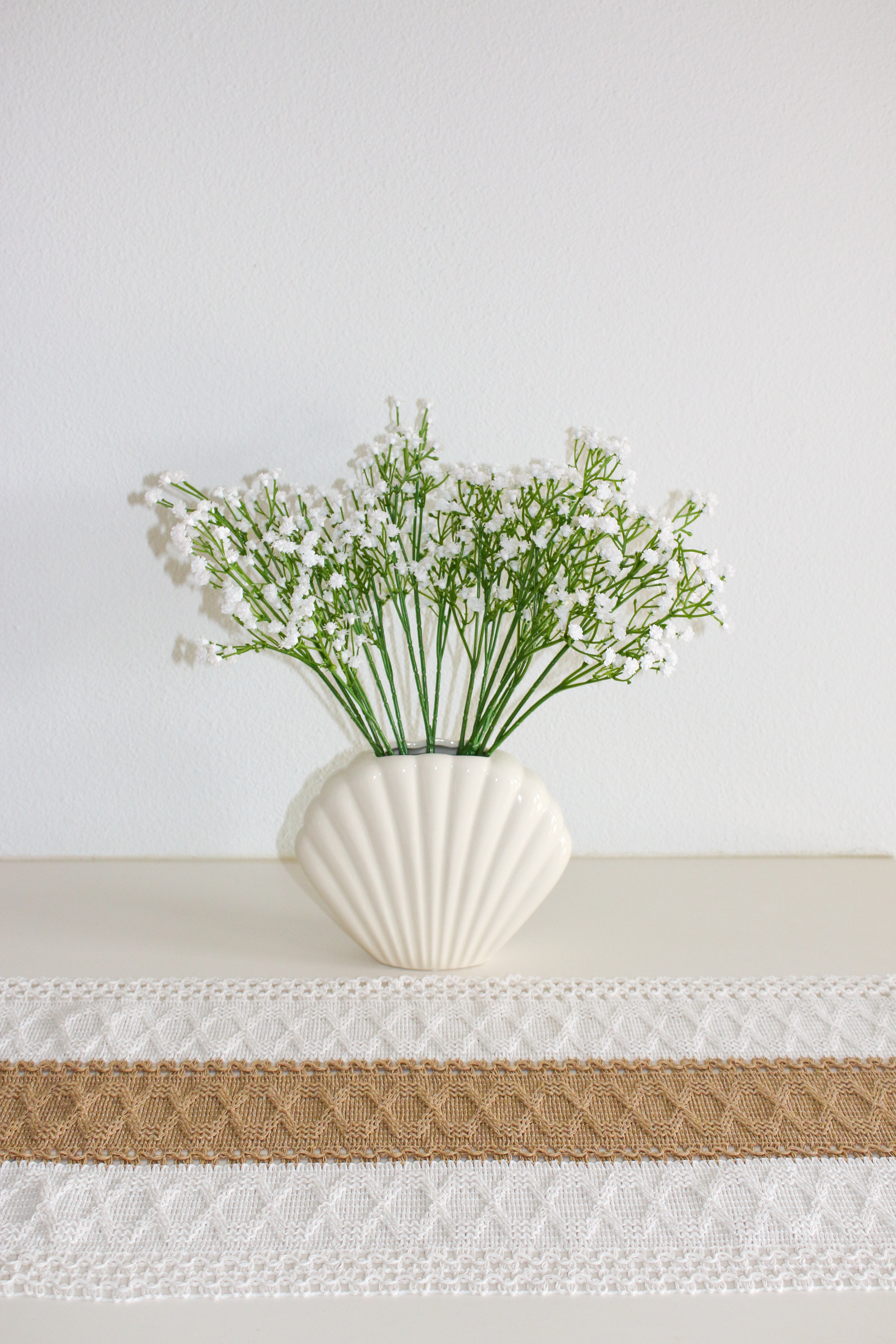 Beachly - The Seashell Serenity Vase - Cream