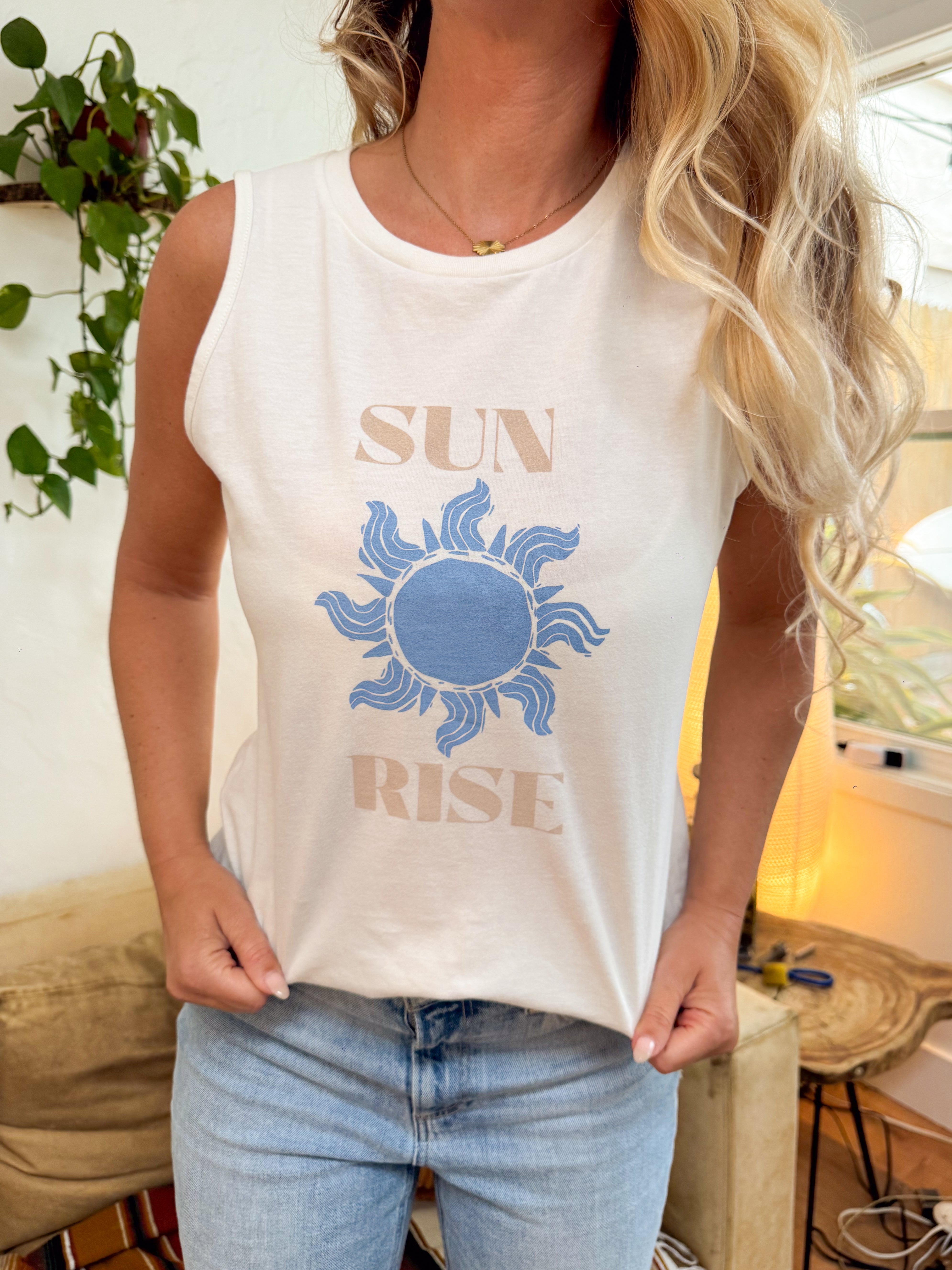 Beachly - Sunrise Tank - Cream