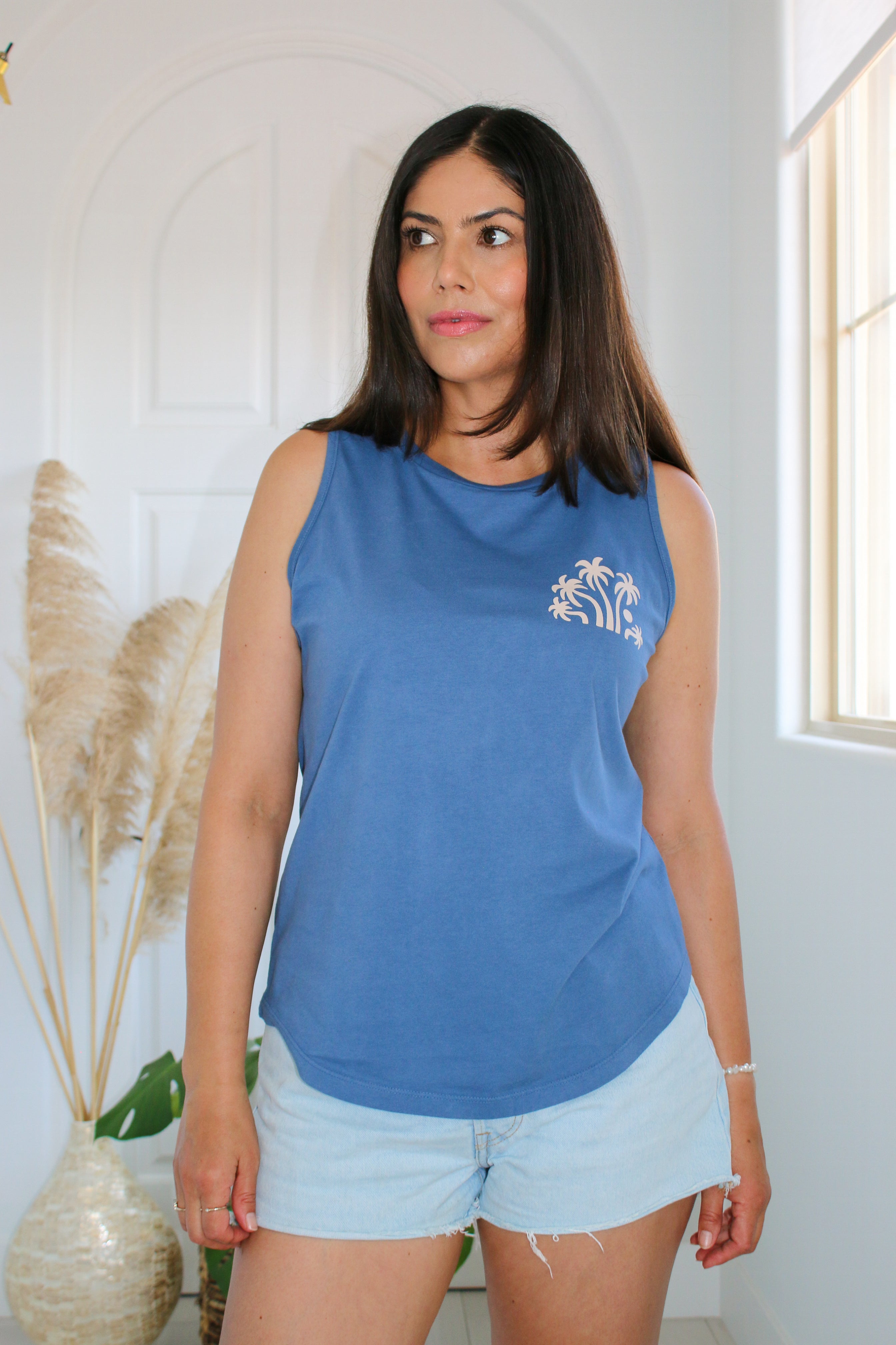 Beachly - Summer Club Tank - Oceanside