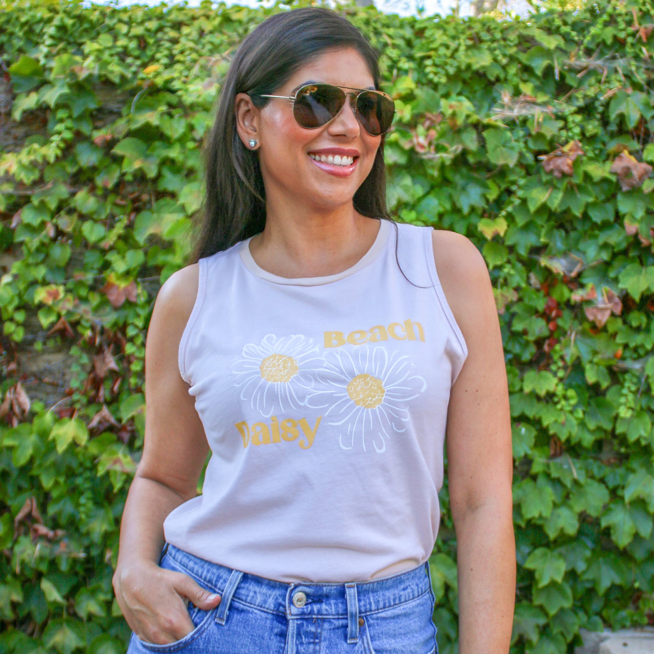 Beachly - Beach Daisy Tank - Vintage Sand