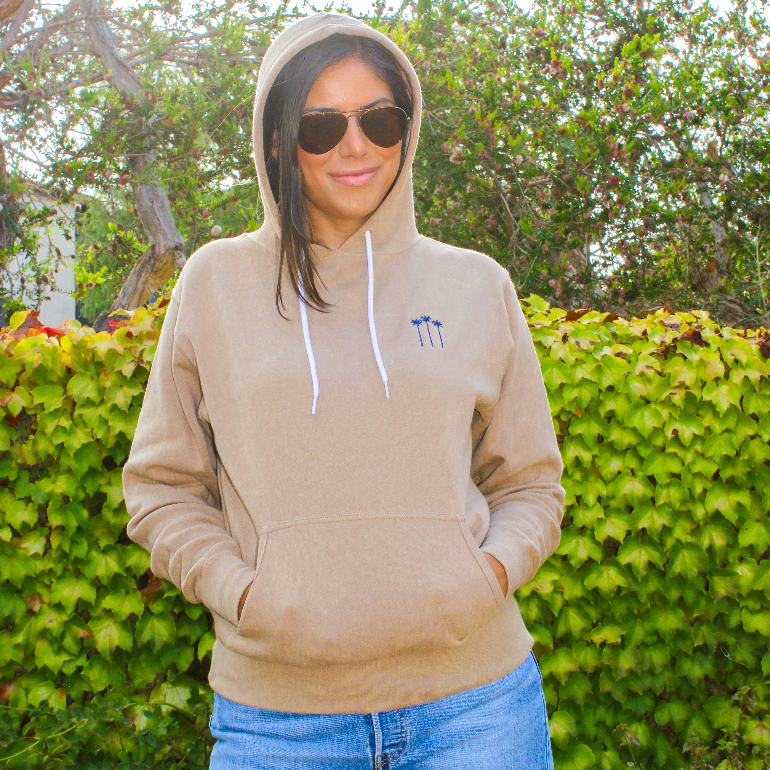 Beachly - Tres Palmas Hoodie - Latte