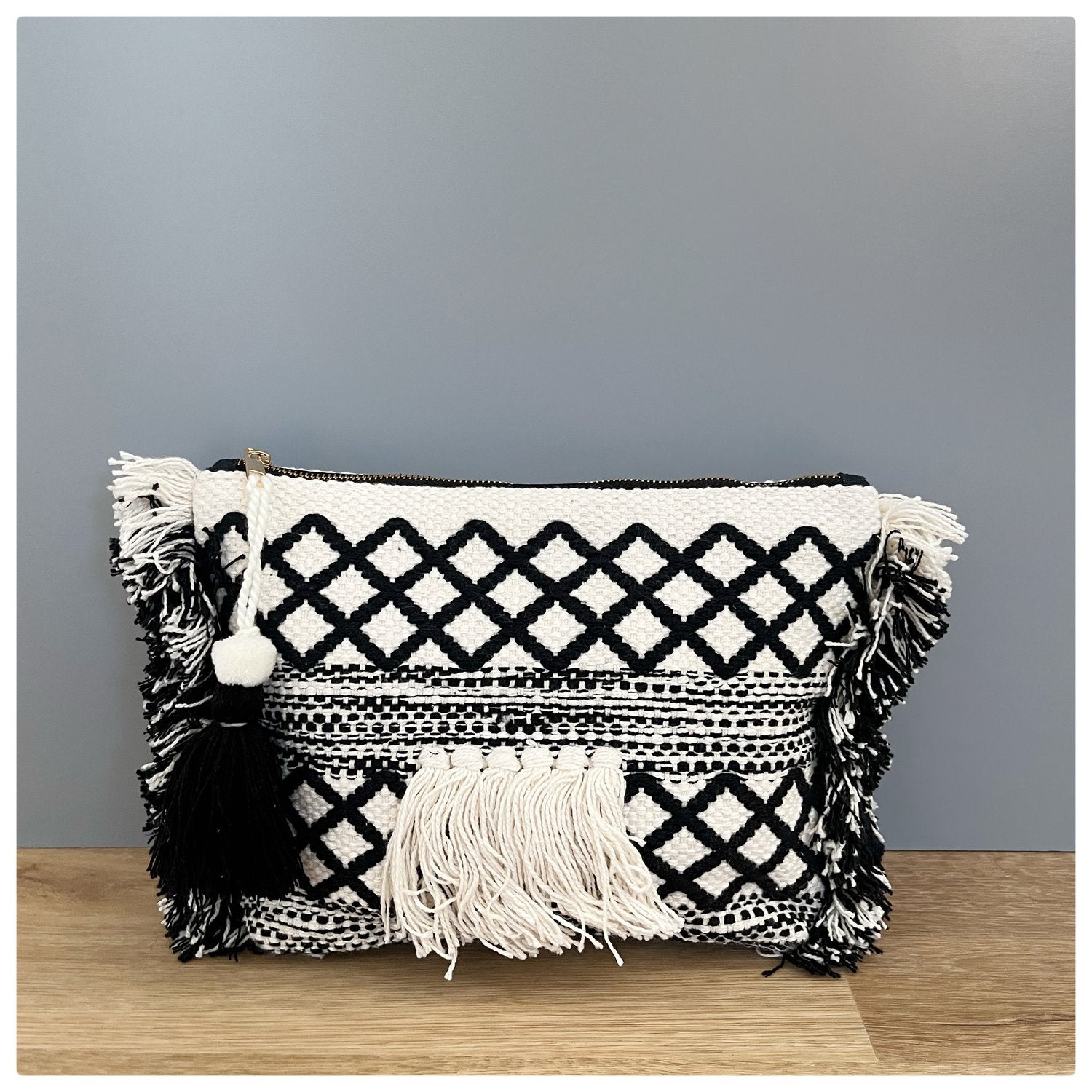 Lu & Elle - Checkered Fringe Bag