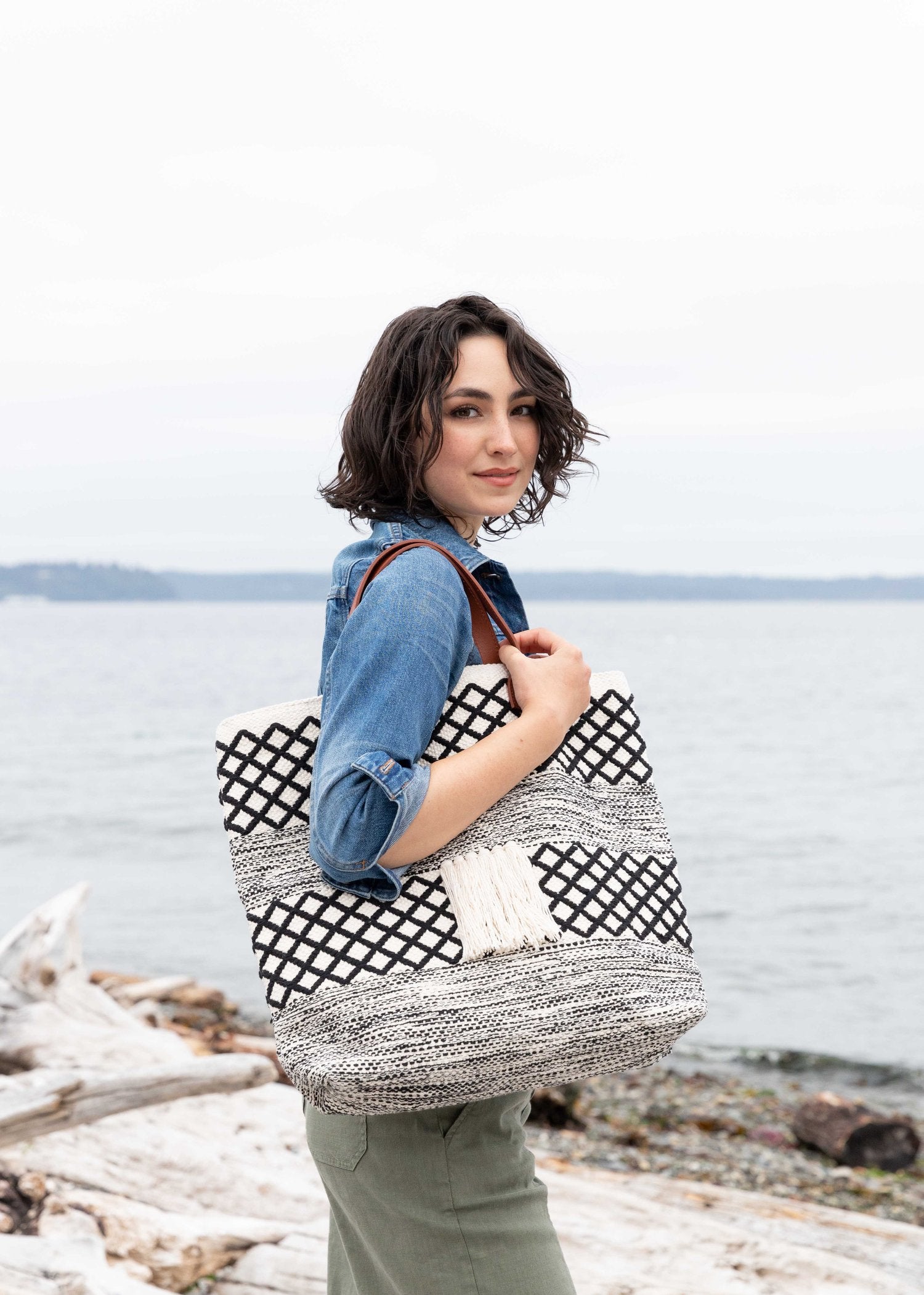 Lu & Elle - The Checkered Tote (Add-On)