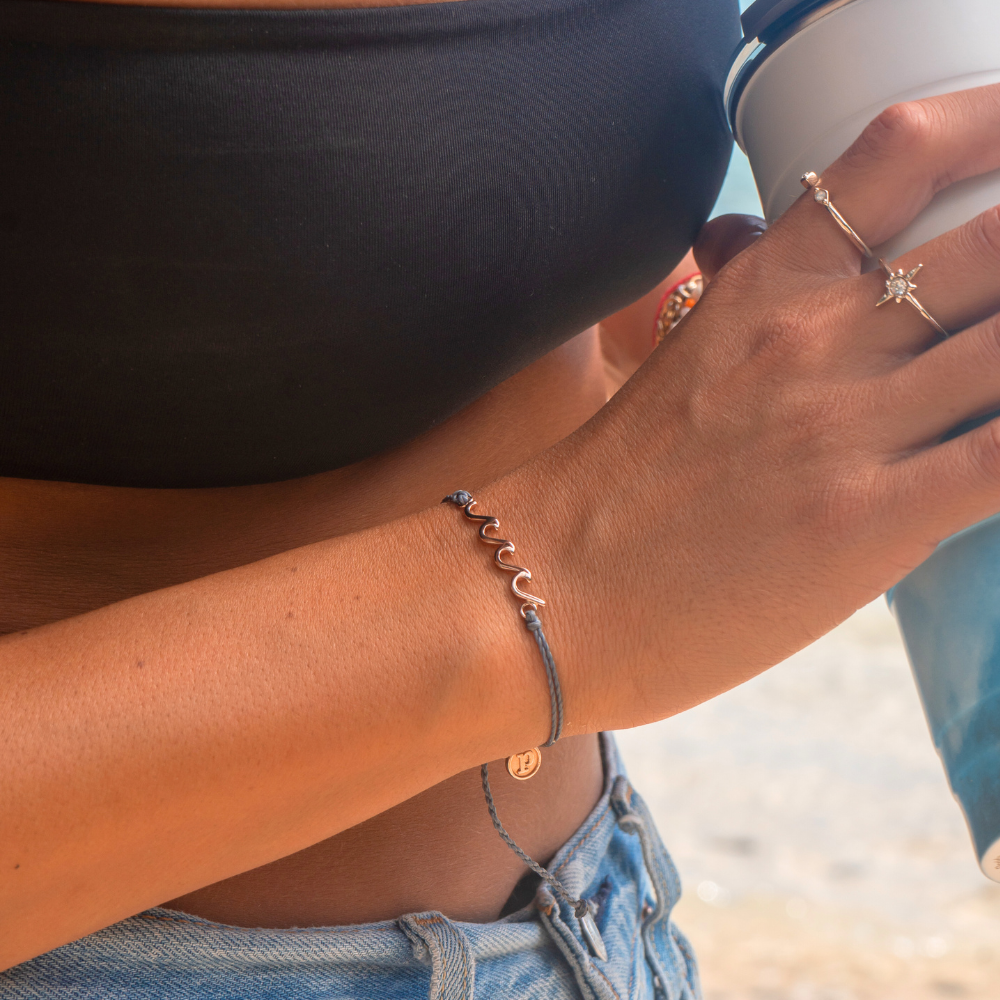 Pura Vida - Delicate Wave Bracelet - Denim (+)
