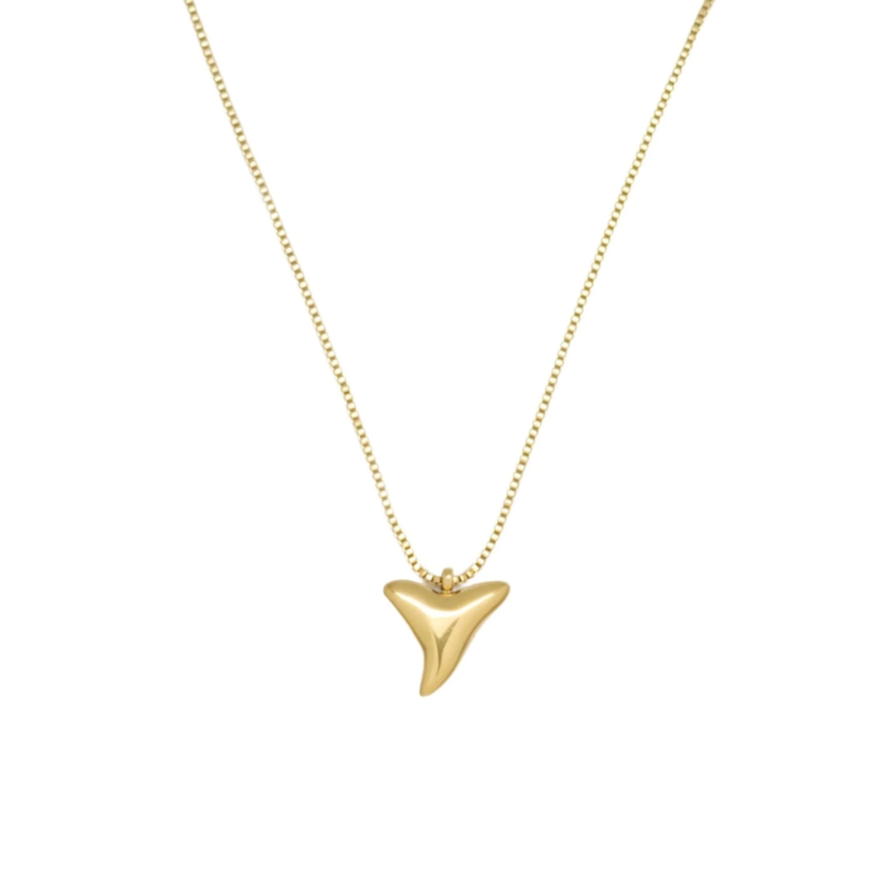Salty Cali - Shark Tooth Necklace - 18k Gold