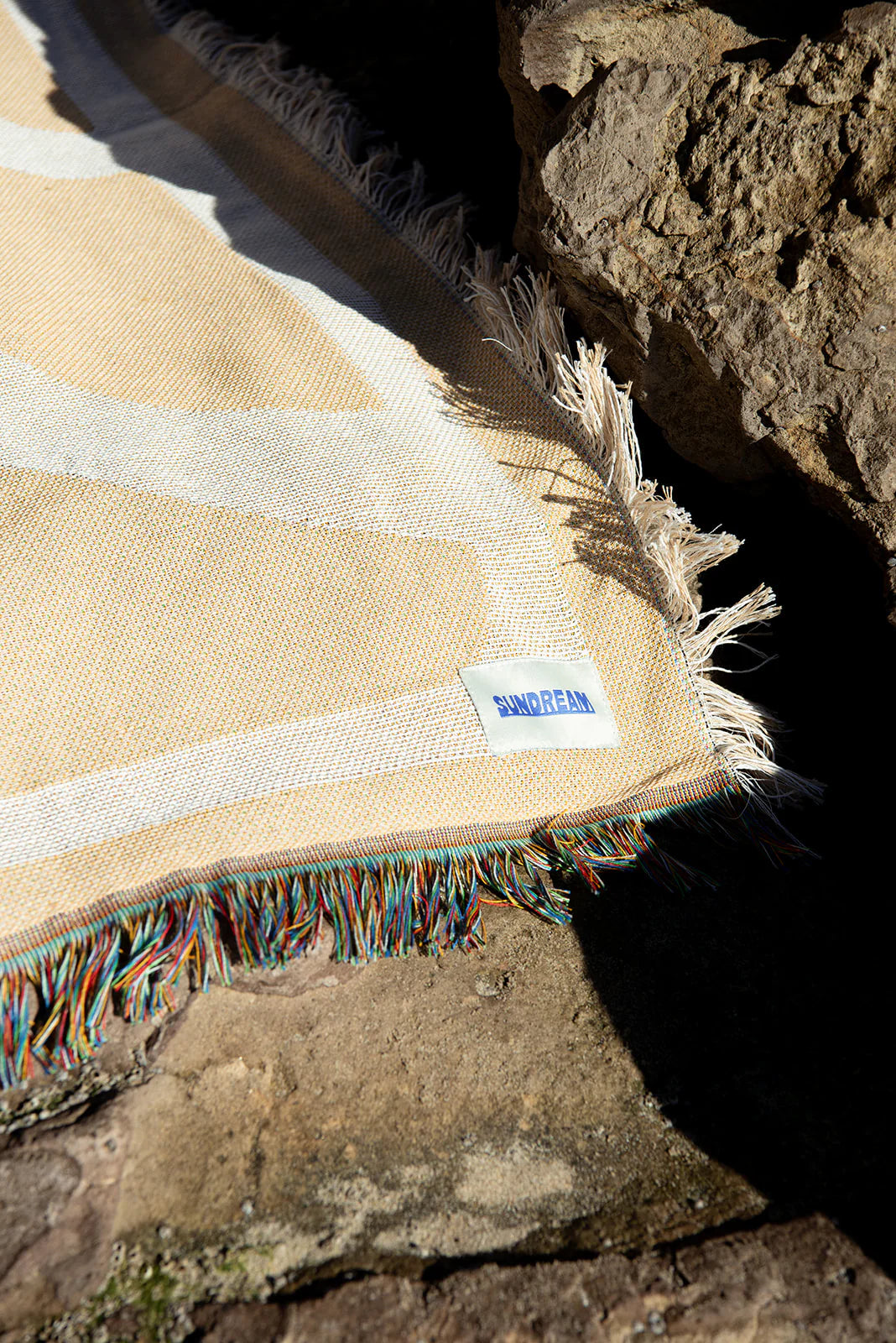 Sundream - Horizon Heritage Woven Throw - Sand