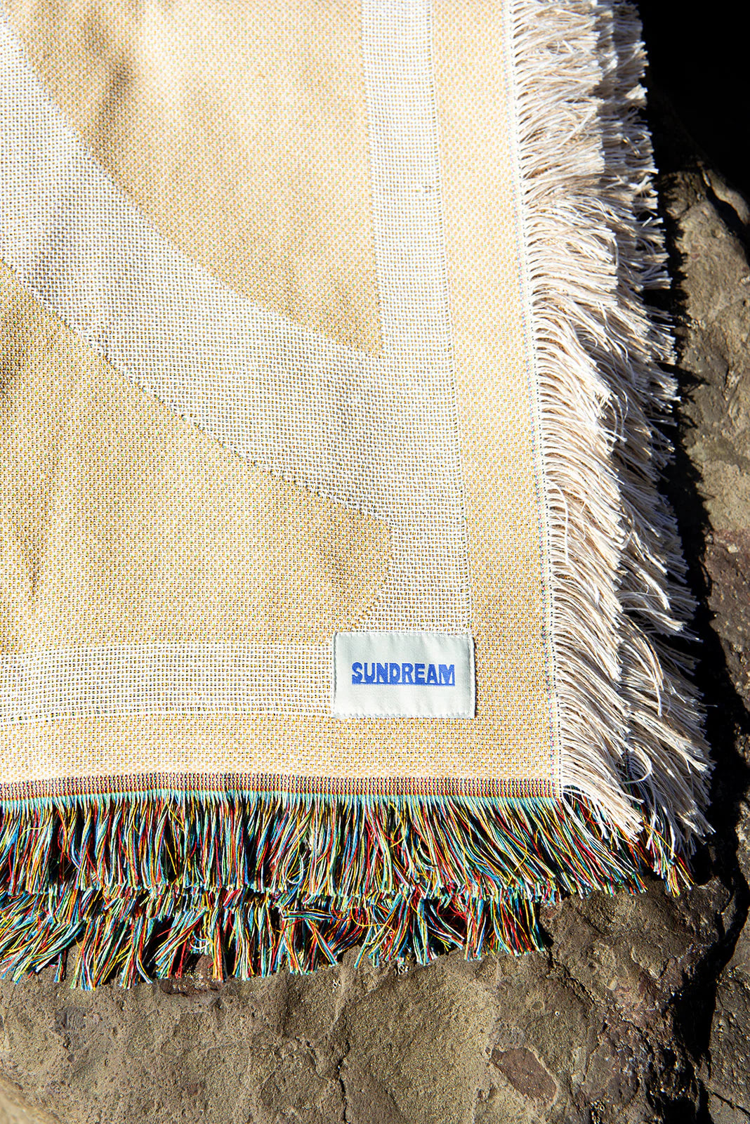 Sundream - Horizon Heritage Woven Throw - Sand