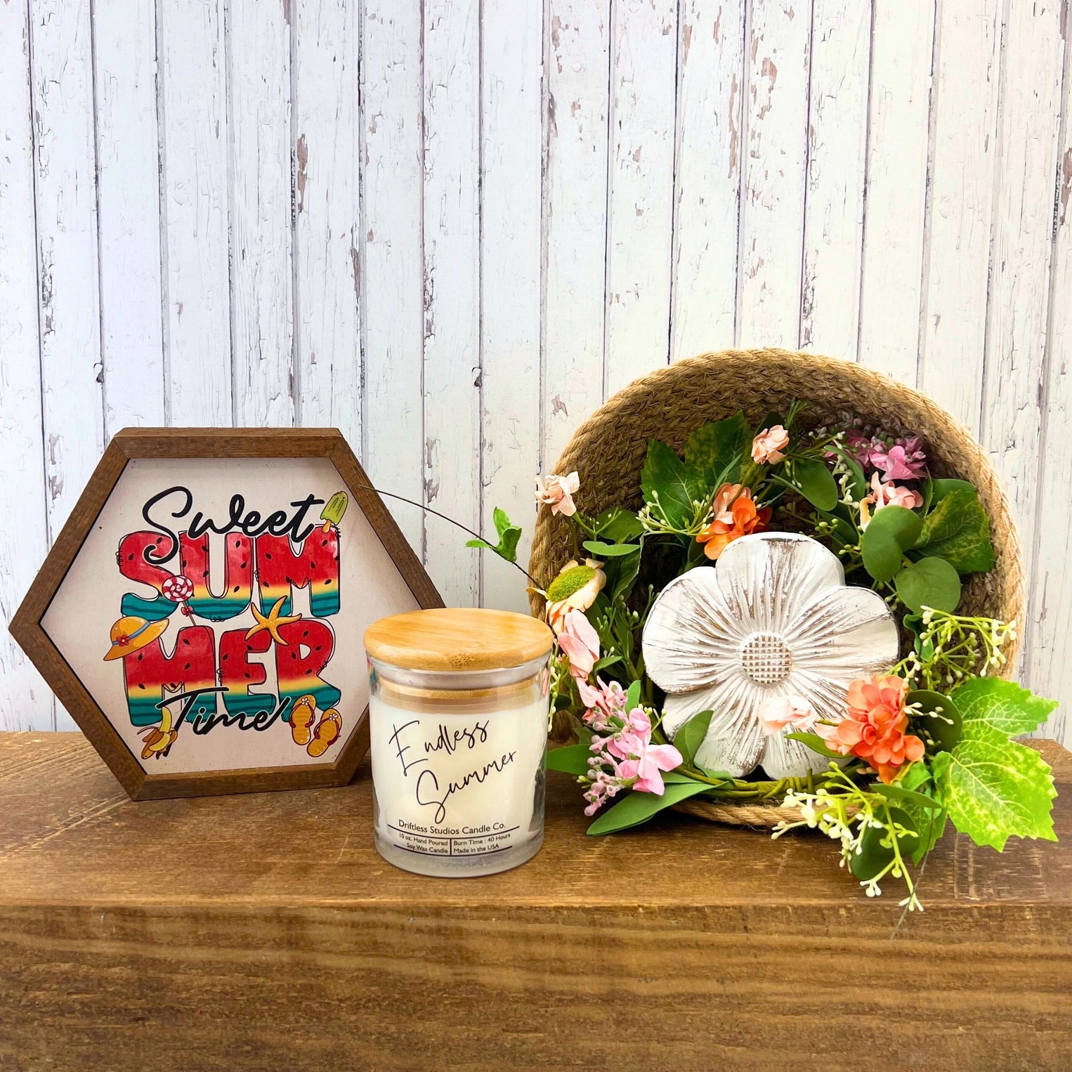 Driftless Studios - Endless Summer Soy Candle - 10 oz Jar + Bamboo Lid