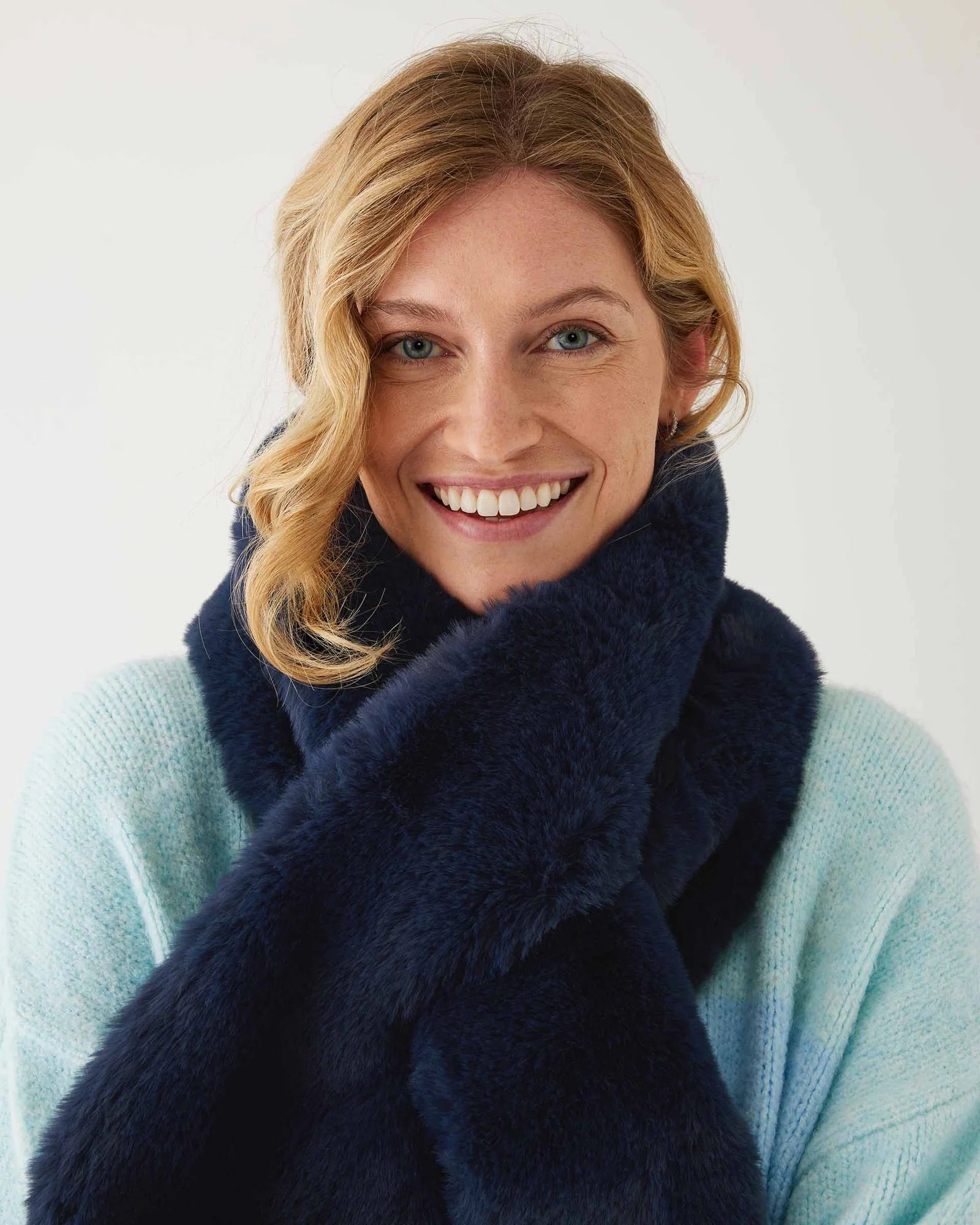 MerSea - Cozy Cabin Faux Fur Scarf - Oxford Blue (Add-On)