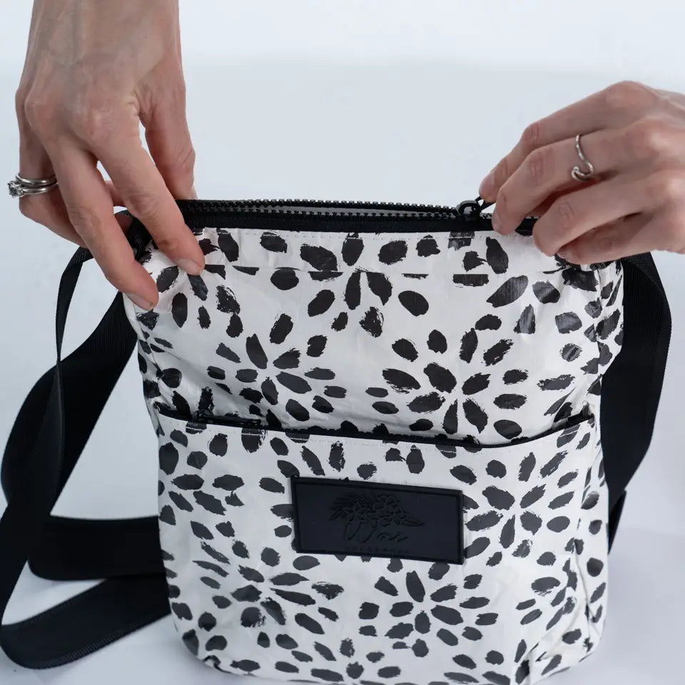Wai Beachwear - Crossbody Nani - Travel Bag - Summer Bag - Water Resistant (Add-On)