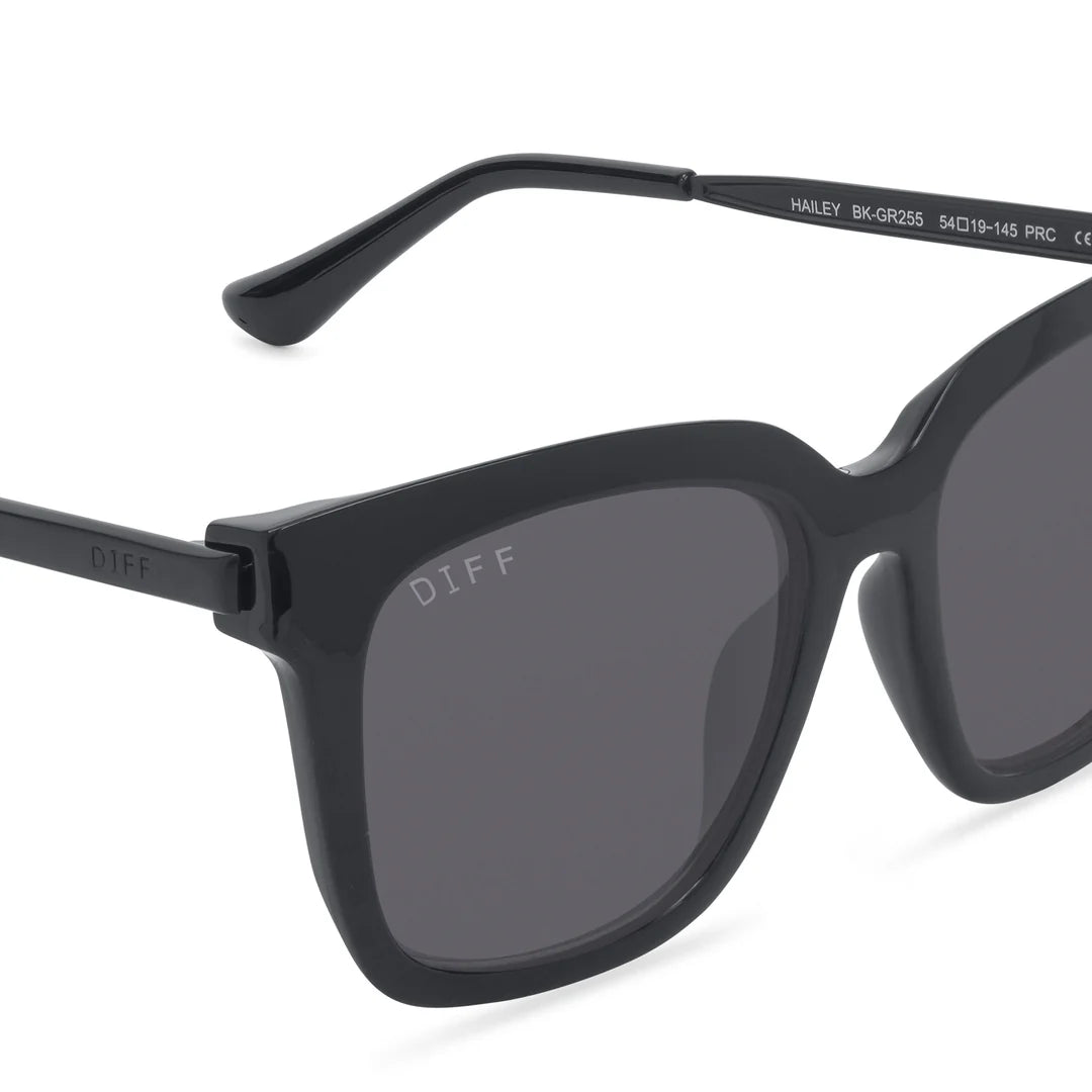 Diff Eyewear - Hailey Sunglasses - Black Grey