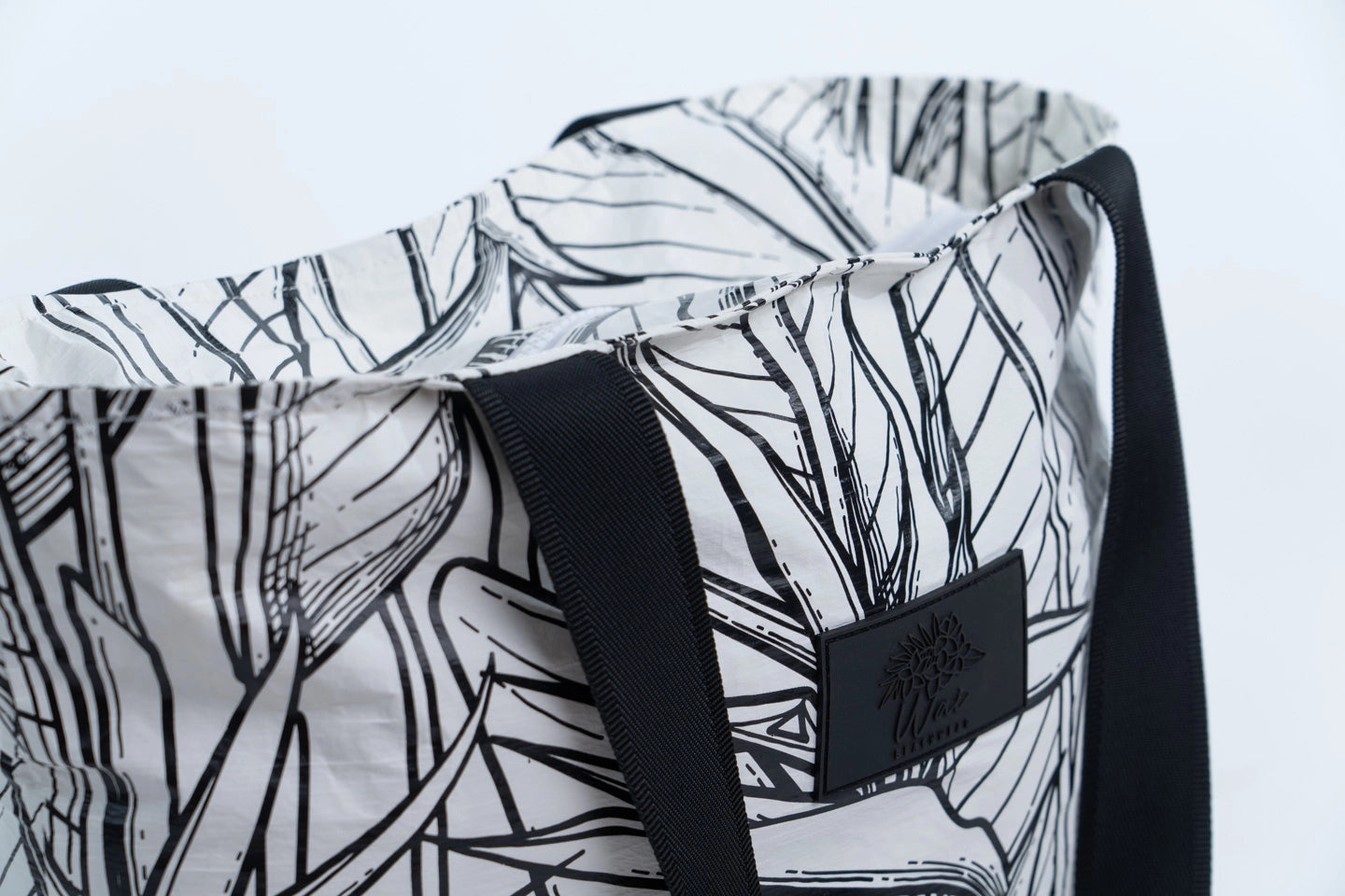 Wai Beachwear - Summer Tote Beach Bag - Travel Bag - White Strelitzia (Add-On)