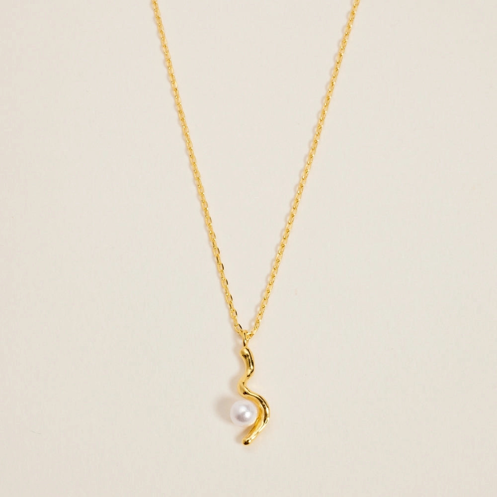 Designature New York -18K Gold Dipped Clam Pearl Sealife Beach Summer Necklace