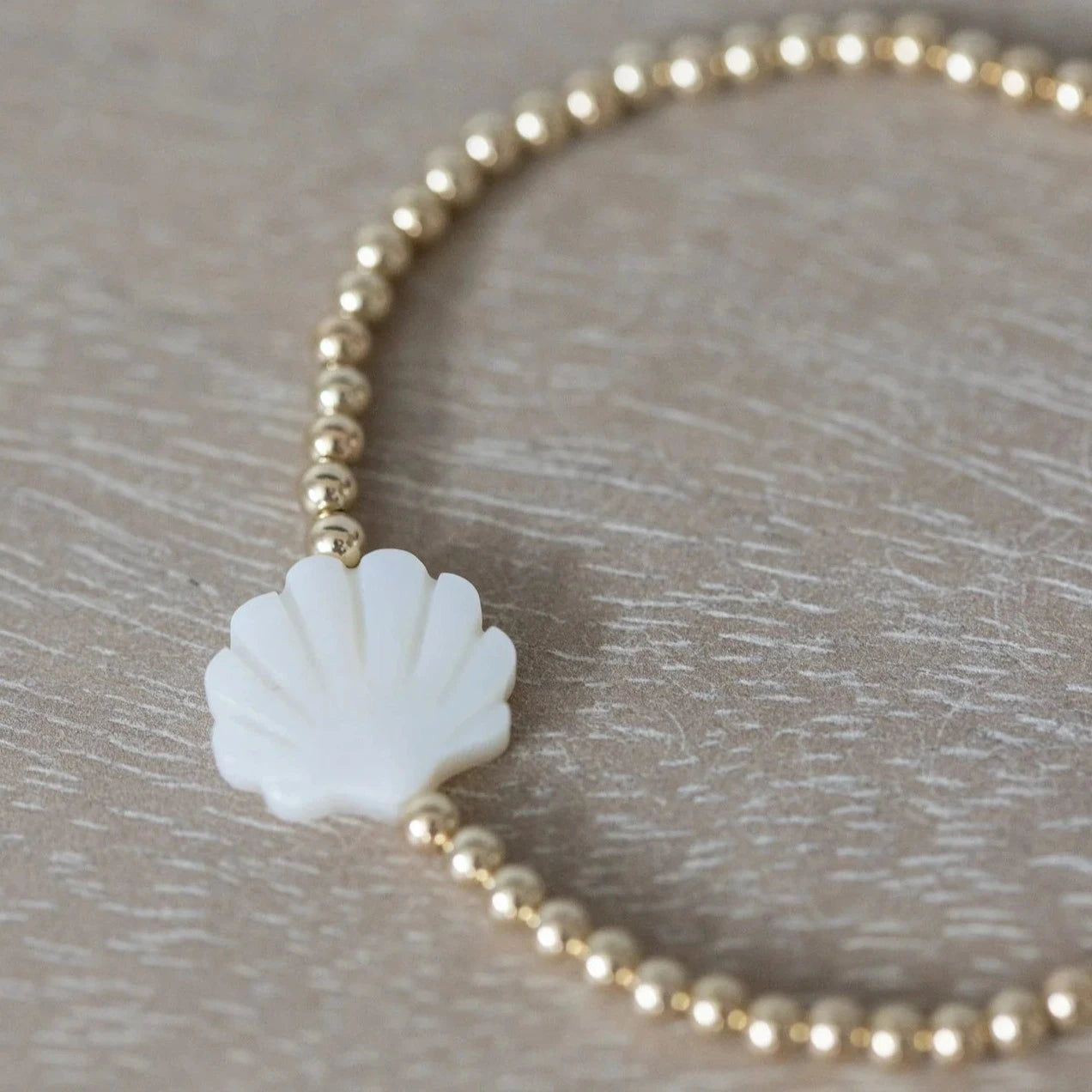 Coast + Cove - Shell Goldie Stretch Bracelet (Add-On)