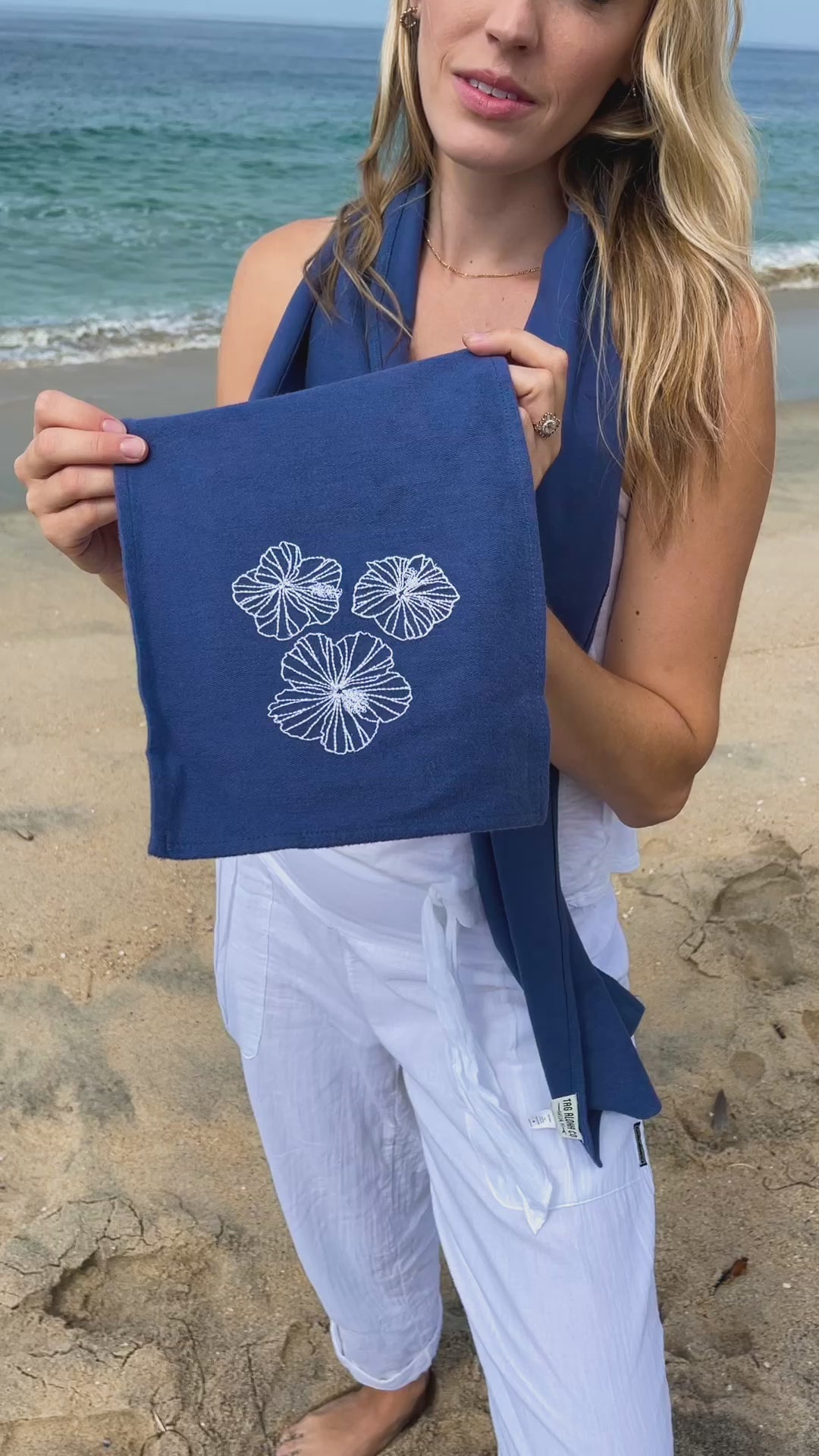Tag Aloha Co. - The Hibiscus Scarf (+)