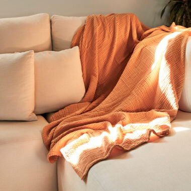 Sembla - The Cotton Crinkle Throw in Butterum