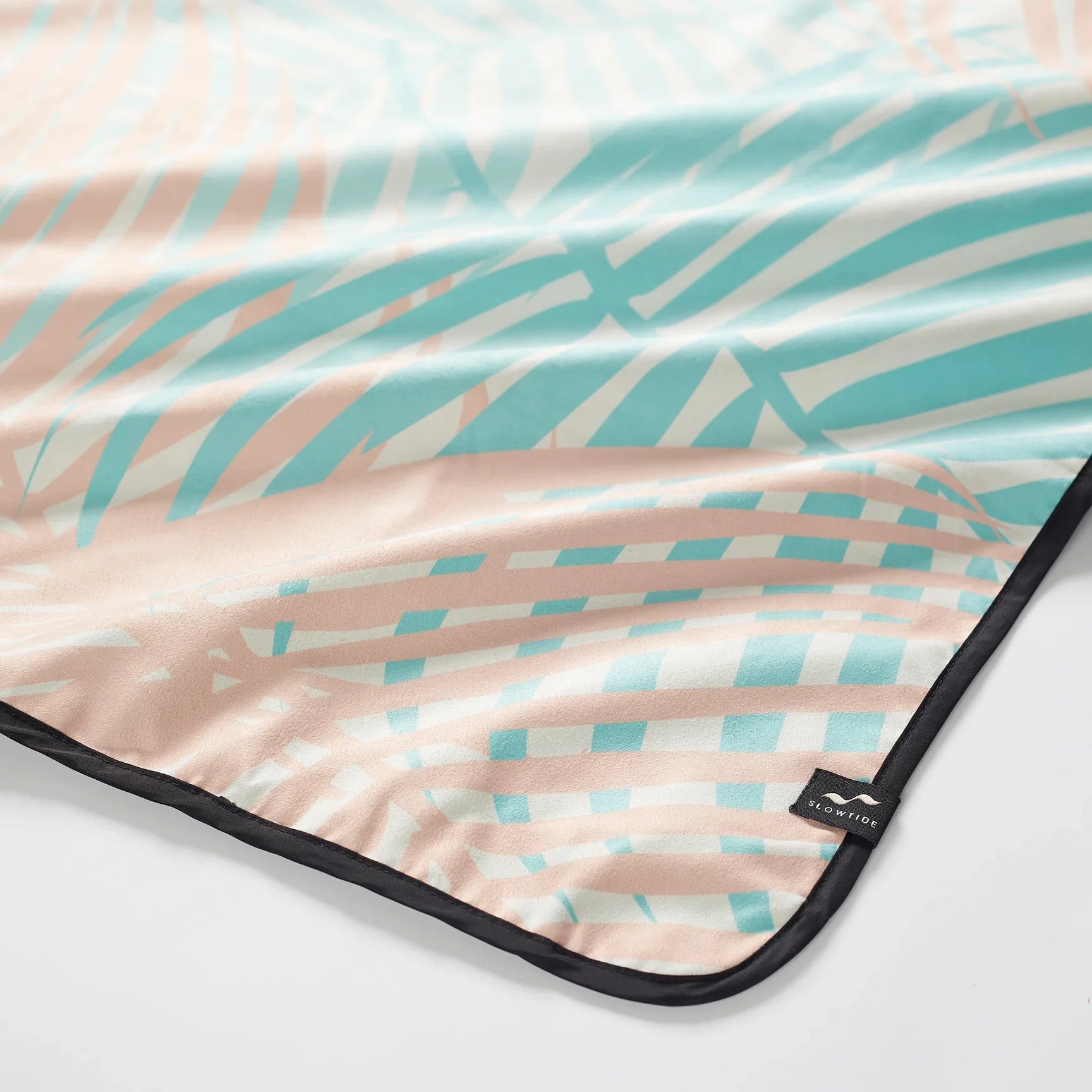 Slowtide -   Hala Quick-Dry Picnic Blanket - Tropical - (Add-On)