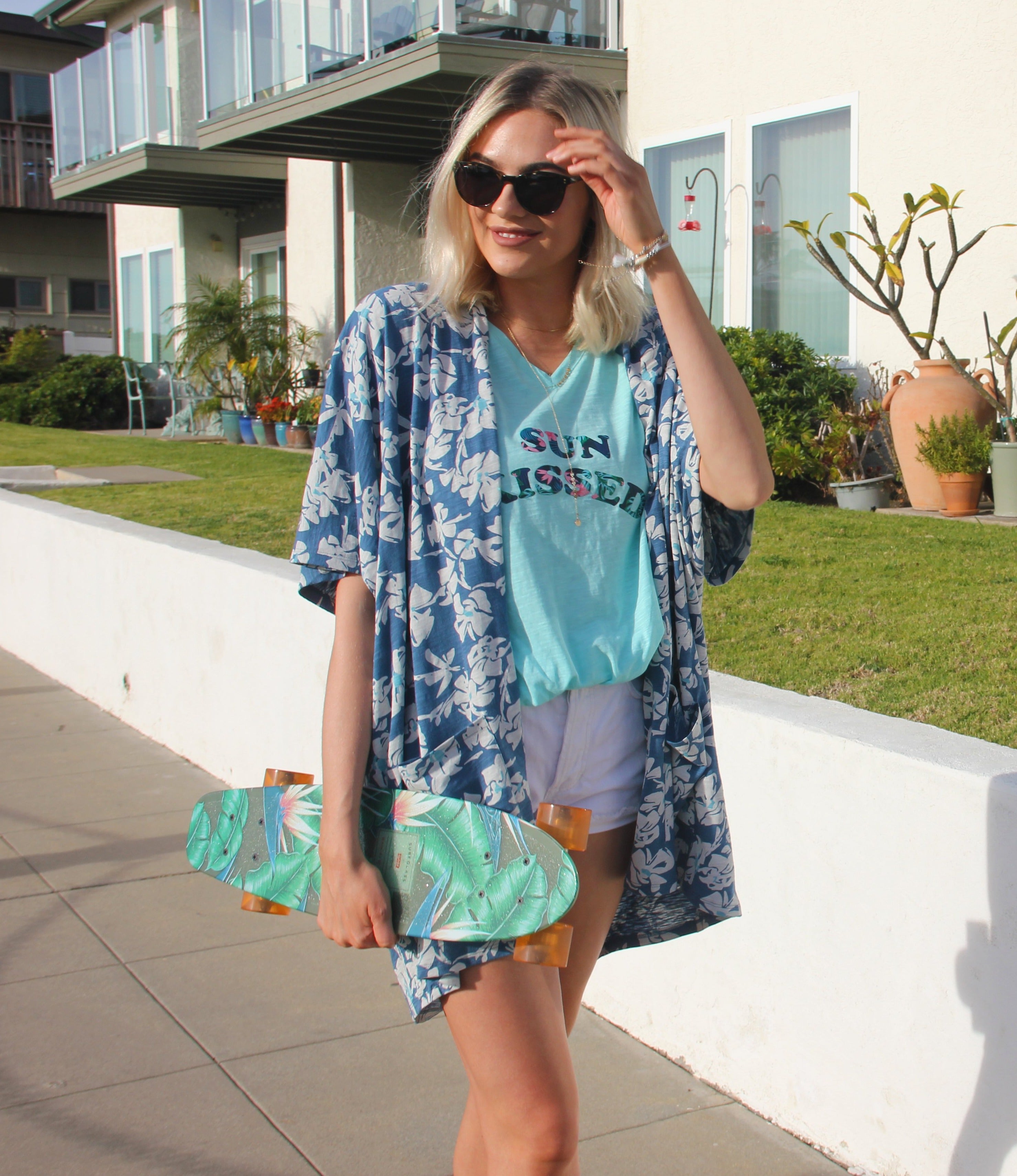 Known Supply - Hawaiian Blooms Kimono - Blue
